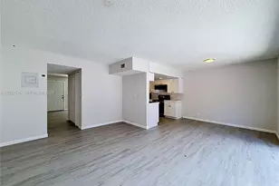 3702 SW 60th Terrace, Davie, FL 33314 - Photo 9