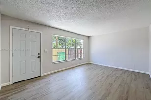 3702 SW 60th Terrace, Davie, FL 33314 - Photo 3