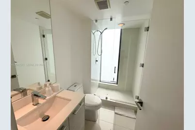 650 NE 32nd St #1901, Miami, FL 33137 - Photo 21