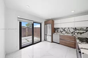 455 NE 210th Terrace, Miami, FL 33179 - Photo 5