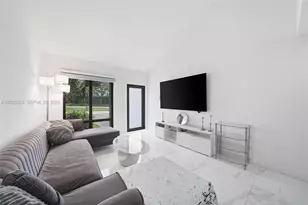 455 NE 210th Terrace, Miami, FL 33179 - Photo 5