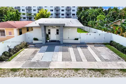 1236 NE 109th St #2, Miami, FL 33161 - Photo 19