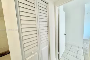 230 174th St, Sunny Isles Beach, FL 33160 - Photo 17