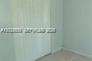 1090 NE 129th St, North Miami, FL 33161 - Photo 5