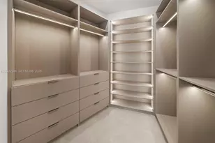 900 NE 75th St, Miami, FL 33138 - Photo 35