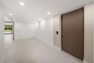 900 NE 75th St, Miami, FL 33138 - Photo 43