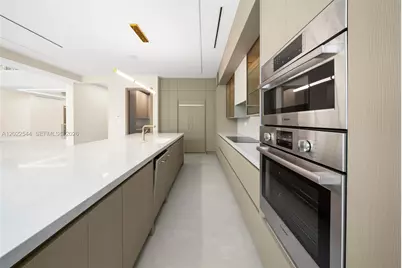 900 NE 75th St, Miami, FL 33138 - Photo 17