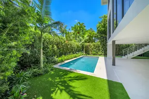900 NE 75th St, Miami, FL 33138 - Photo 47