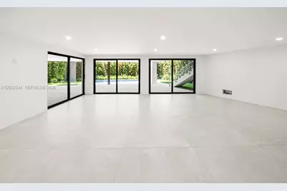 900 NE 75th St, Miami, FL 33138 - Photo 57
