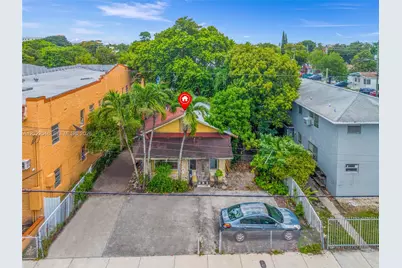 1568 SW 5th St, Miami, FL 33135 - Photo 1