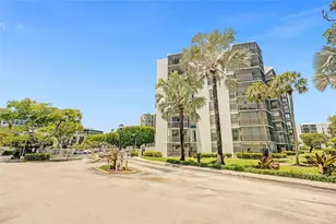 20400 W Country Club Dr, Aventura, FL 33180 - Photo 37