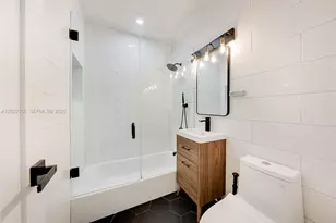 716 SW 5th Ave, Hallandale Beach, FL 33009 - Photo 5