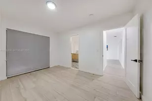 716 SW 5th Ave, Hallandale Beach, FL 33009 - Photo 11