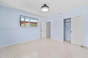 8927 Carlyle Ave, Surfside, FL 33154 - Photo 7