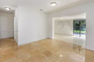 200 SW 64th Way, Pembroke Pines, FL 33023 - Photo 5