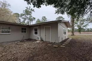 660 S Missouri St, Labelle, FL 33935 - Photo 23