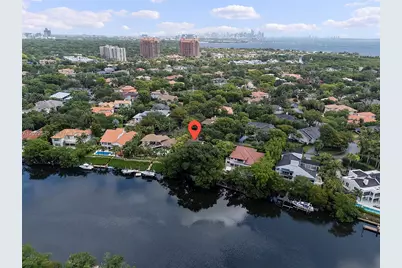 7244 E Lago Dr, Coral Gables, FL 33143 - Photo 5