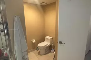 14951 Royal Oaks Ln, North Miami, FL 33181 - Photo 15