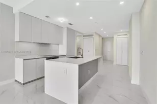 700 NE 24th St, Miami, FL 33137 - Photo 25