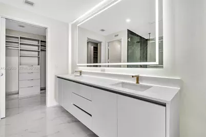 700 NE 24th St #5404, Miami, FL 33137 - Photo 35