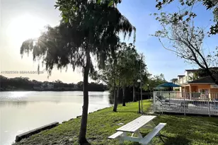 3690 N 56th Ave, Hollywood, FL 33021 - Photo 21