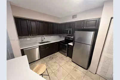 3690 N 56th Ave #916, Hollywood, FL 33021 - Photo 5