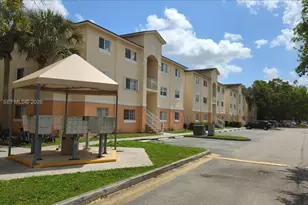 3690 N 56th Ave, Hollywood, FL 33021 - Photo 23