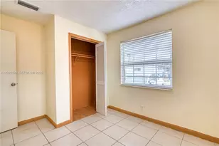 129 SE 4th Ave, Hallandale Beach, FL 33009 - Photo 11