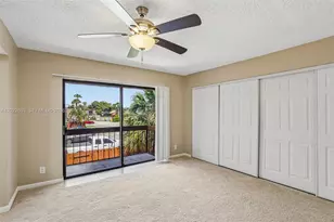 4011 Palm Bay Cir, West Palm Beach, FL 33406 - Photo 23