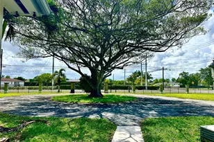 6801 SW 102nd Ave, Miami, FL 33173 - Photo 11
