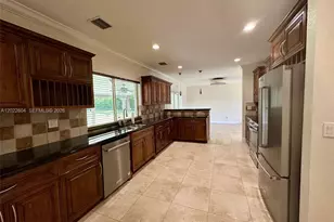 6801 SW 102nd Ave, Miami, FL 33173 - Photo 3