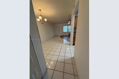 200 SW 132nd Way #309L, Pembroke Pines, FL 33027 - Photo 5