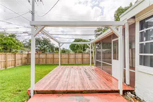 7401 Raleigh St, Hollywood, FL 33024 - Photo 17