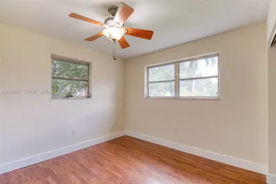 7401 Raleigh St, Hollywood, FL 33024 - Photo 27