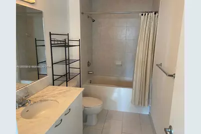 133 NE 2nd Ave #2302, Miami, FL 33132 - Photo 9
