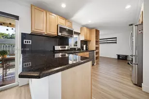 9650 NW 24th St, Sunrise, FL 33322 - Photo 7