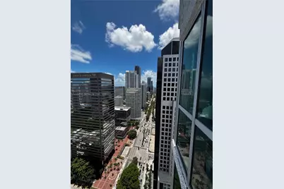 500 Brickell Ave #4102, Miami, FL 33131 - Photo 23