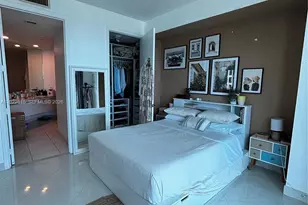 500 Brickell Ave, Miami, FL 33131 - Photo 15