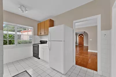 644 Navarre Ave, Coral Gables, FL 33134 - Photo 11