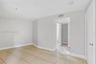 4147 Stirling Rd, Dania Beach, FL 33314 - Photo 15