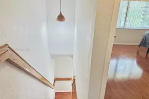 8952 NW 38th Dr, Coral Springs, FL 33065 - Photo 19