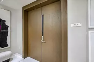 300 Biscayne Blvd Way, Miami, FL 33131 - Photo 5