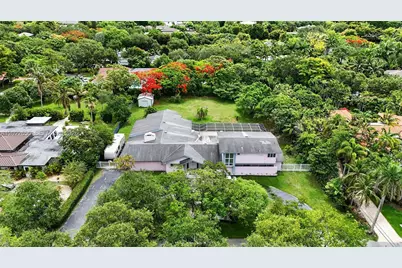 11651 SW 64th Ave, Pinecrest, FL 33156 - Photo 23