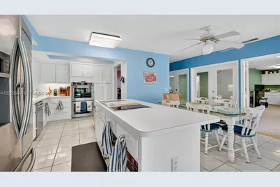 11651 SW 64th Ave, Pinecrest, FL 33156 - Photo 7