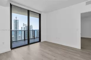 45 SW 9th St, Miami, FL 33130 - Photo 21