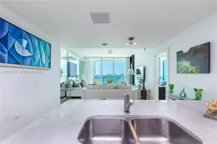900 Biscayne Blvd, Miami, FL 33132 - Photo 3