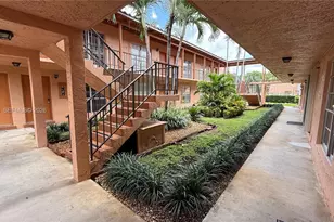 7220 Fairway Dr, Miami Lakes, FL 33014 - Photo 9
