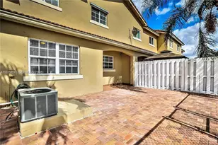 15870 SW 69th Ln, Miami, FL 33193 - Photo 3
