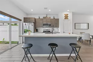 805 SE 18th St, Homestead, FL 33034 - Photo 9