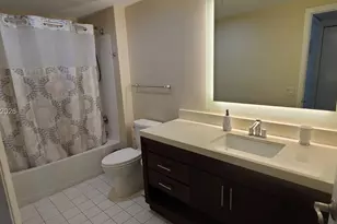 17375 Collins Ave, Sunny Isles Beach, FL 33160 - Photo 19